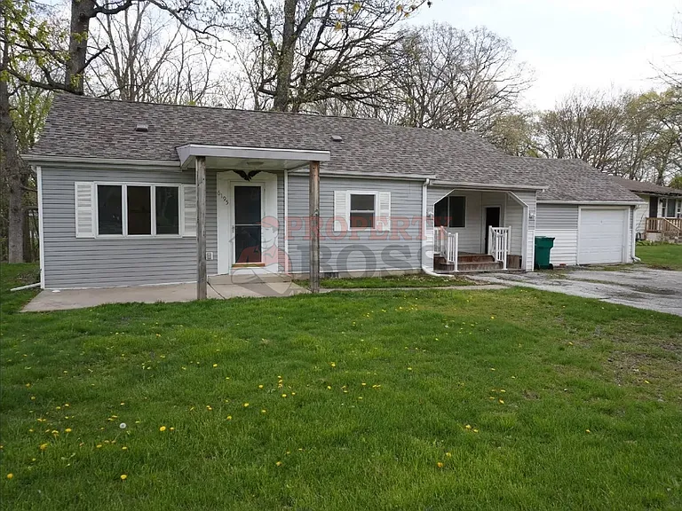 6195 Glen Dr — Photo 1