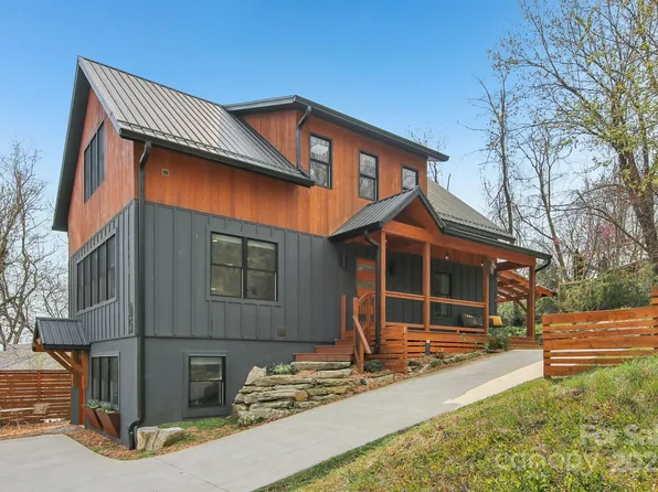 65 Wellington St, Asheville, NC 28806