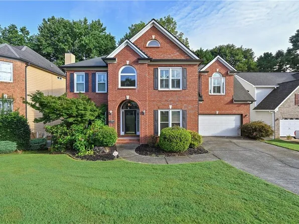 230 Ridge Bluff Ln, Suwanee, GA 30024