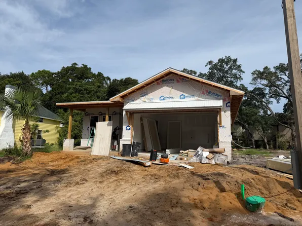 243 Brooks St SE, Fort Walton Beach, FL 32548
