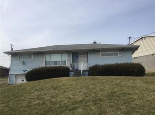 204 Arlington Dr, Canonsburg, PA