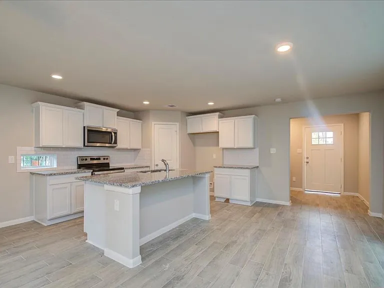 8209 Westcott Rd — Photo 7