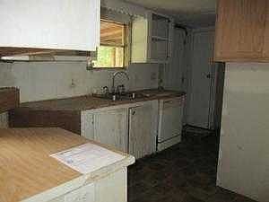2nd image of 12609 Gillespie Ave
