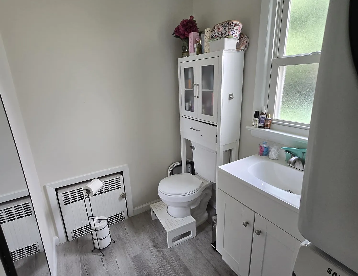 3 bed, 1.5 bath, $4,200 — Photo 4