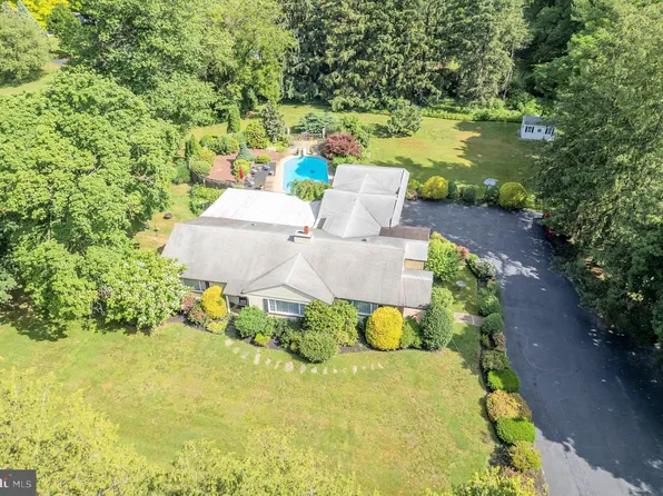 3009 E Lincoln Hwy, Parkesburg, PA 19365