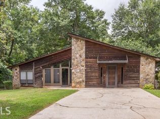 8877 Wellston Ct, Jonesboro, GA 30238