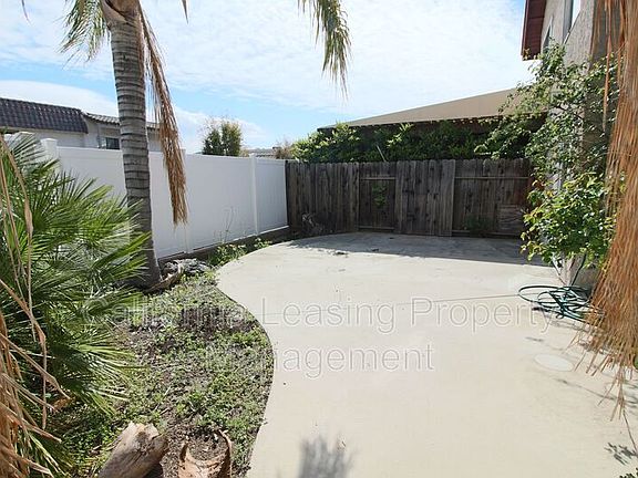 2nd image of 25223 Avenida Dorena