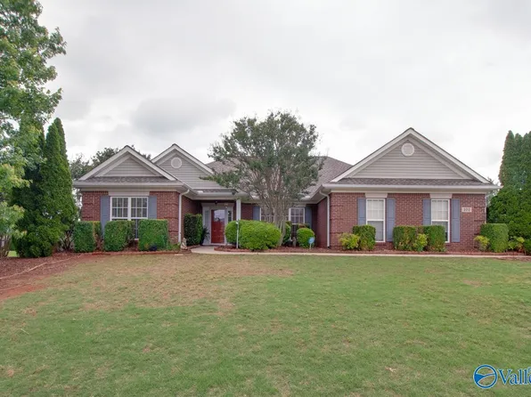 101 Windchase Ct, Huntsville, AL 35811