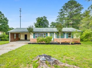 5220 John Hall Rd, Knoxville, TN 37920