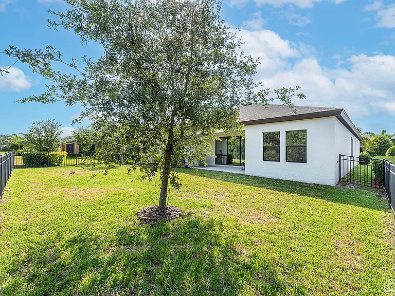 6442 Maiden Sea Dr — Photo 24