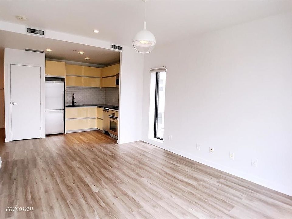 1st image of 29 Montrose Ave APT 5B
