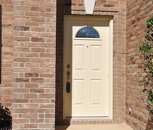 2nd image of 4553 Willow Rock Ln