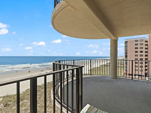 5th image of 1425 E S Ocean Blvd. #4E