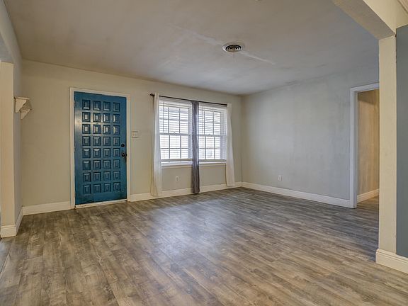 4th image of 5115 46th St