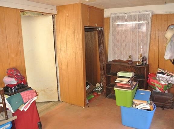 5th image of 928 E Palestine St