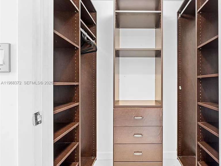495 Brickell Ave #905 — Photo 28