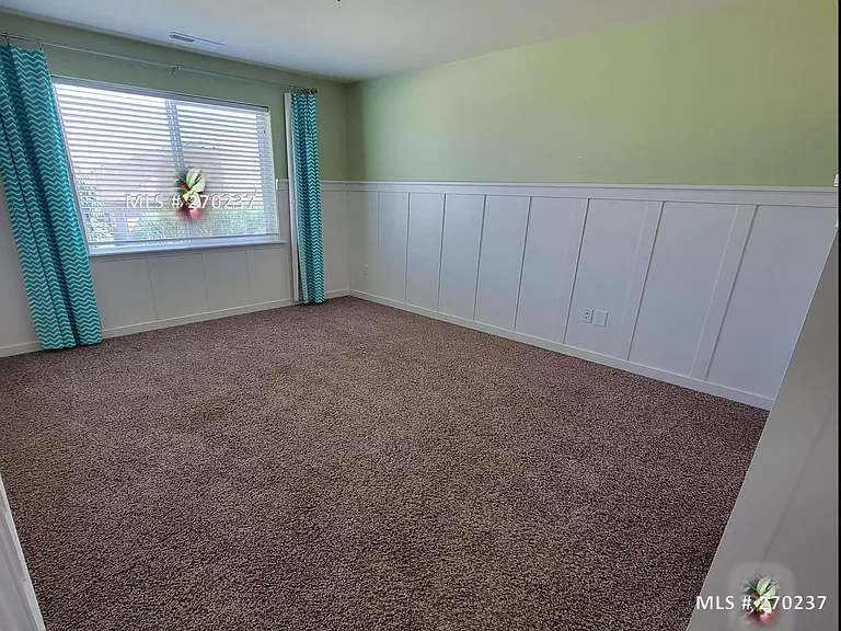 1815 Sunshine Ave — Photo 21