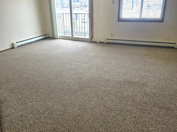 1112 Portland Dr APT 301, Bismarck, ND 58504