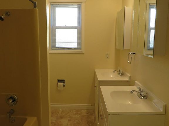 4th image of 1338 Cottonwood Blvd #1340