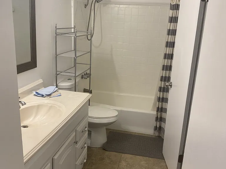 6544 Milne Blvd #B — Photo 10
