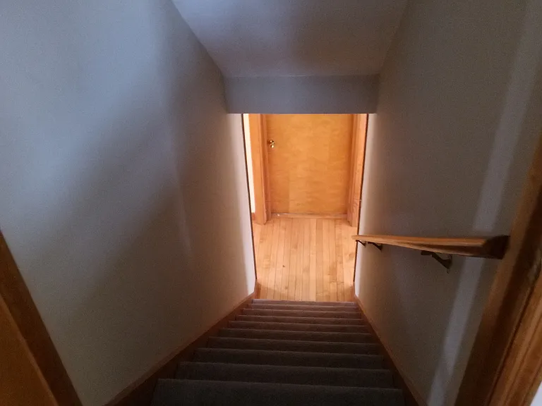 121 King Philip Rd — Photo 24