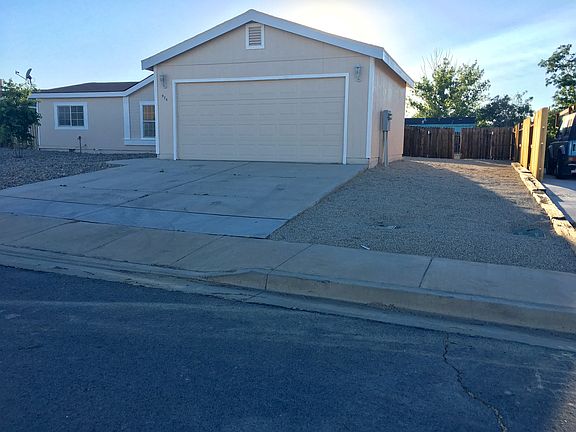 2nd image of 924 Green Valley Dr