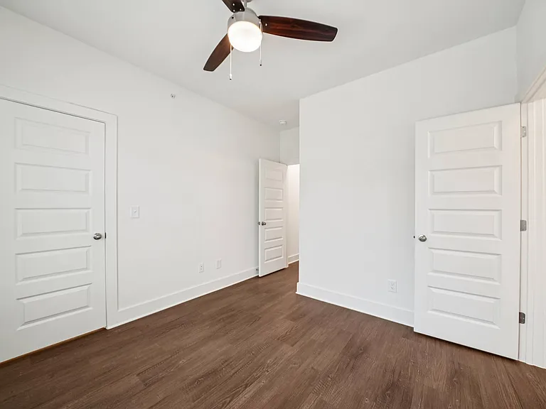 Turnberry Park Apartments and Homes — Photo 40