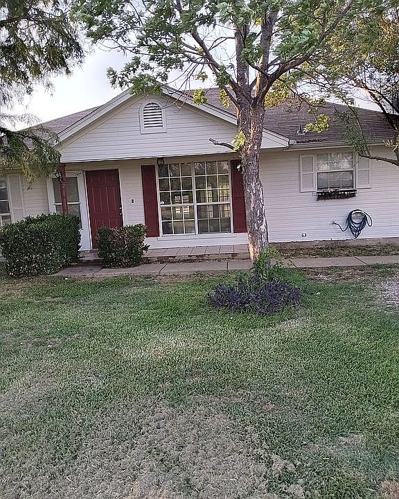 1st image of 604 Matador Dr