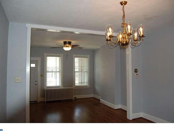 4th image of 1708 Howland St