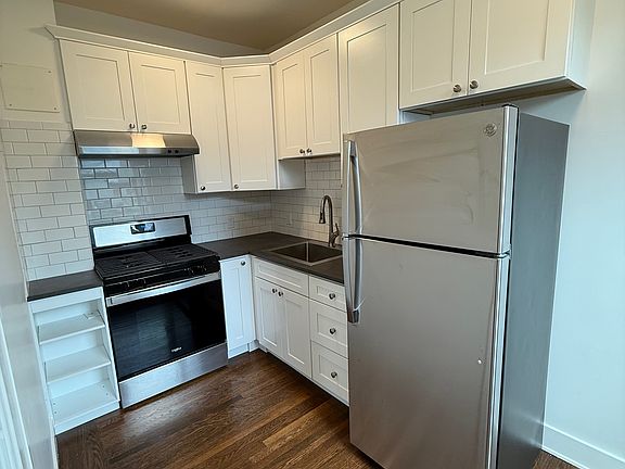 4th image of 519 Guerrero St
