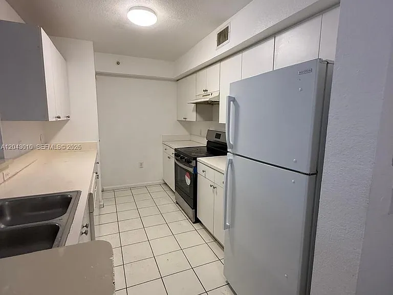 15470 SW 284th St #3207 — Photo 23