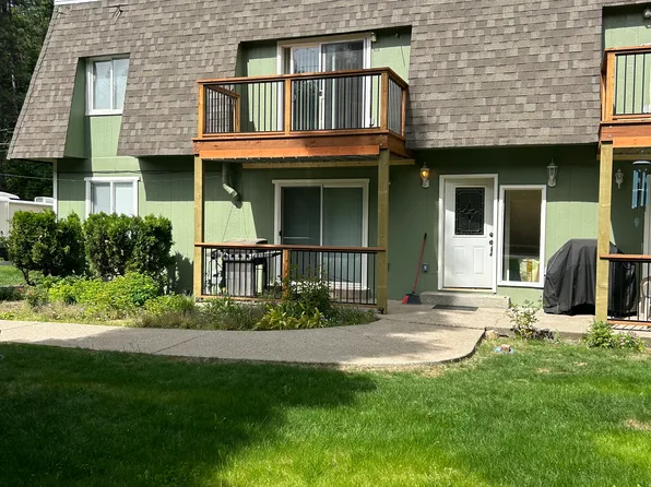 408 E Yellowstone Ave #3, Silverton, ID 83867