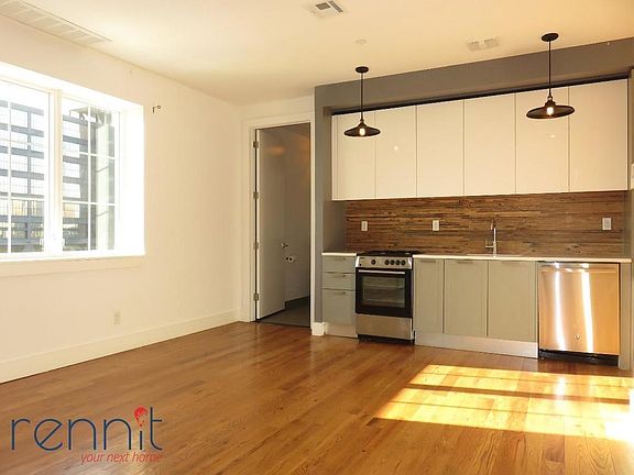 4th image of 869 Park Ave APT 4E