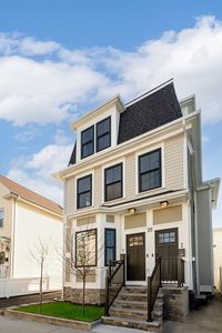 28 Brook St #1, Somerville, MA, 02145