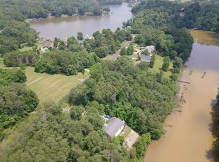 6 Inlet Dr, Wirtz, VA 24184