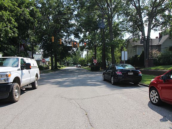 Exterior Neighborhood (street photo)