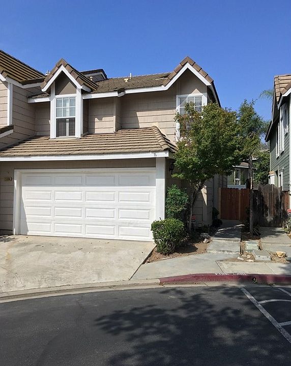1st image of 15864 Deer Trail Dr