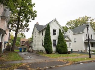 90 Melville St, Rochester, NY 14609