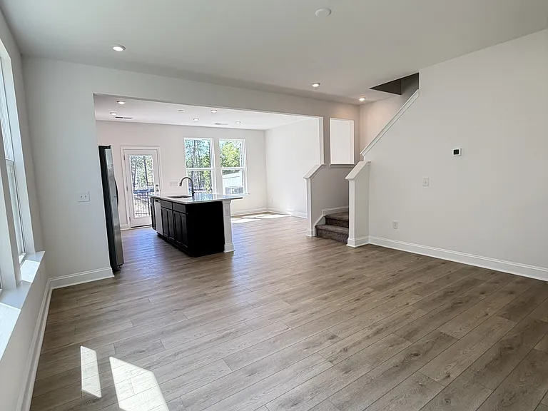 7635 Ethora Way — Photo 7