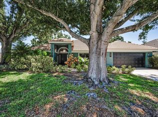 2459 Parkstream Ave, Clearwater, FL 33759