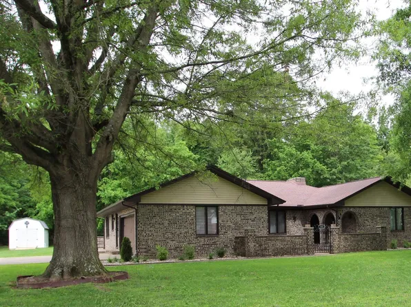 501 Oakcrest Dr, Paducah, KY 42001