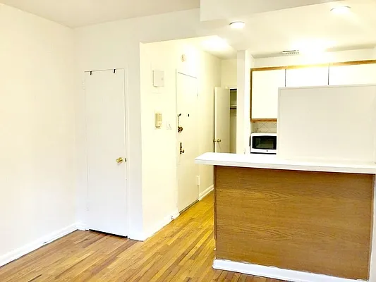 Rented by Zumper Inc | media 18