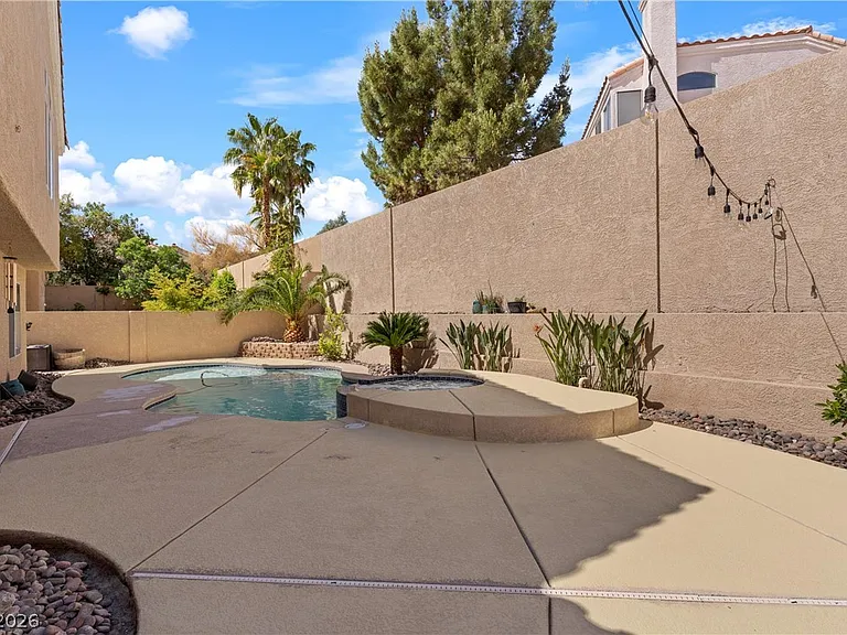 2417 Shady Vista Dr — Photo 33