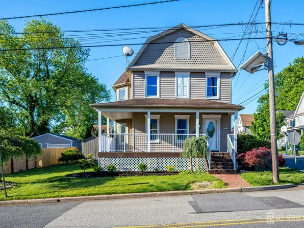 25 Homestead Ave, Avenel, NJ 07001