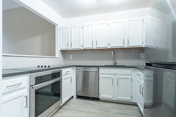 Rented by Julianna Realty Corp | media 29