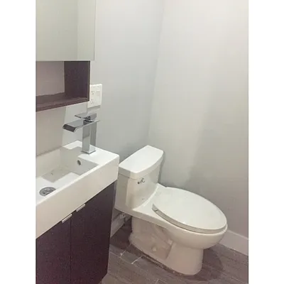 Rented by Weissman Realty | media 21