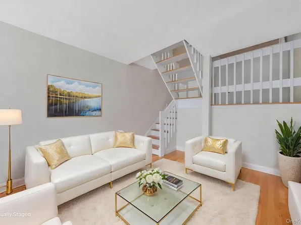 403 E 87th Street #3B, New York (Manhattan), NY 10128