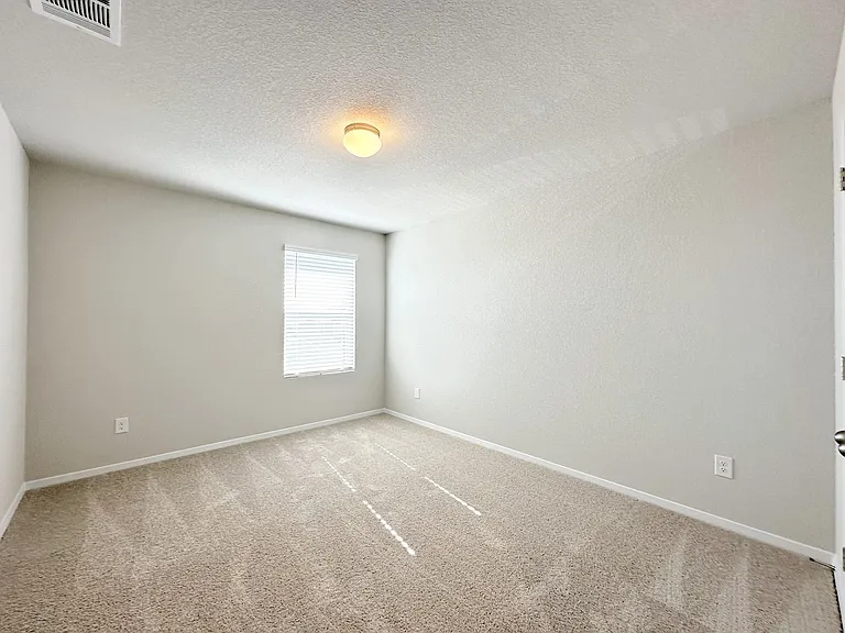 163 Haywood Mnr — Photo 27