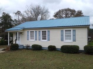 1202 E Sharpe St, Bainbridge, GA 39819