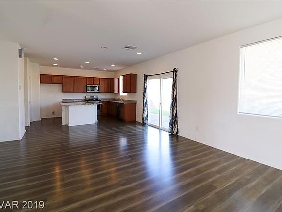 5th image of 5840 Country Lake Ln